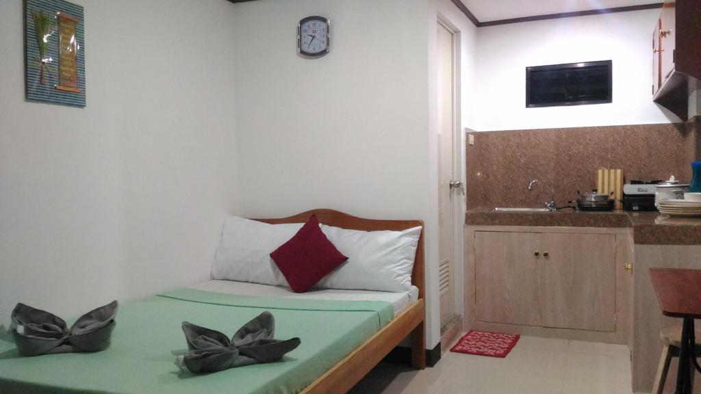 Sealor Pension House Puerto Princesa Esterno foto